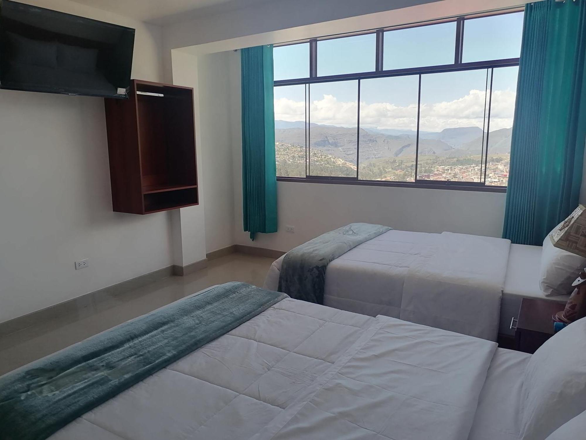 Hostal El Mirador Chachapoyas Hotel Bagian luar foto